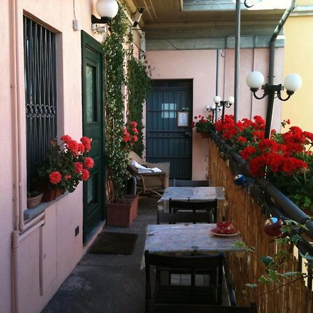 Ripa Del Naviglio B&B Mailand Exterior foto